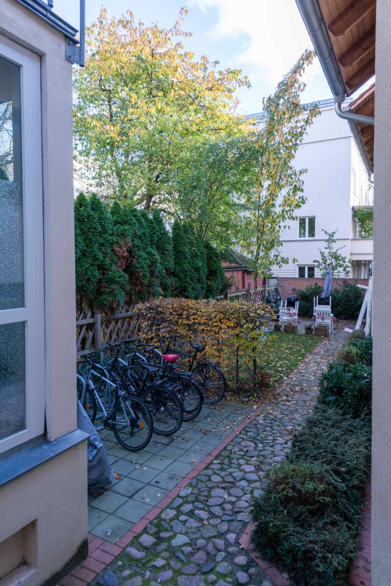Studio Apartment Im Palais Fleur Blanche Potsdam Eksteriør bilde